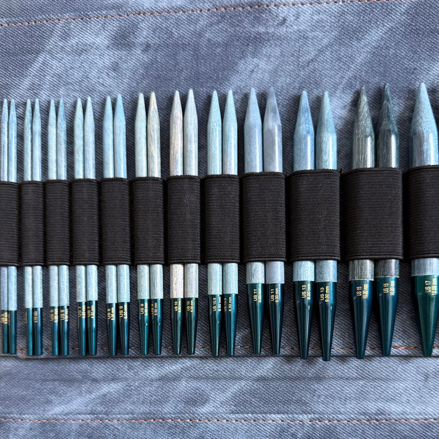 Lykke Indigo Interchangeable Knitting Needle Set (3.5” or 5”)