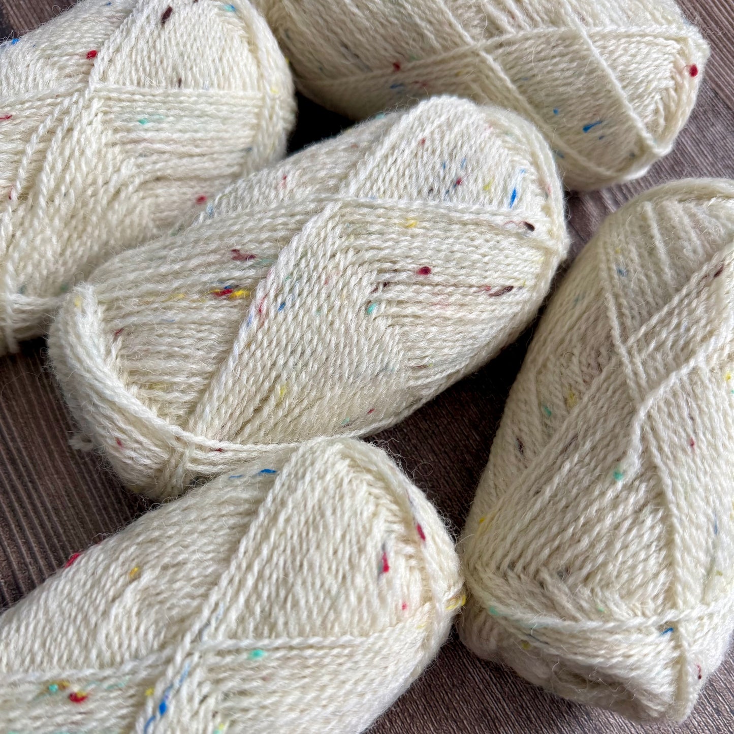 Baa Ram Ewe Tweedle Pip Yarn, Dornie, 25g