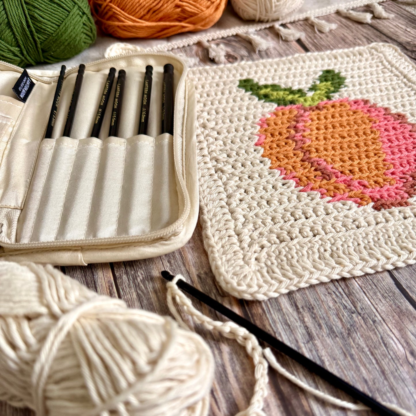 Peachy Clean Summer Dishcloth or Washcloth Tapestry Crochet Pattern (Whole Peach Design)
