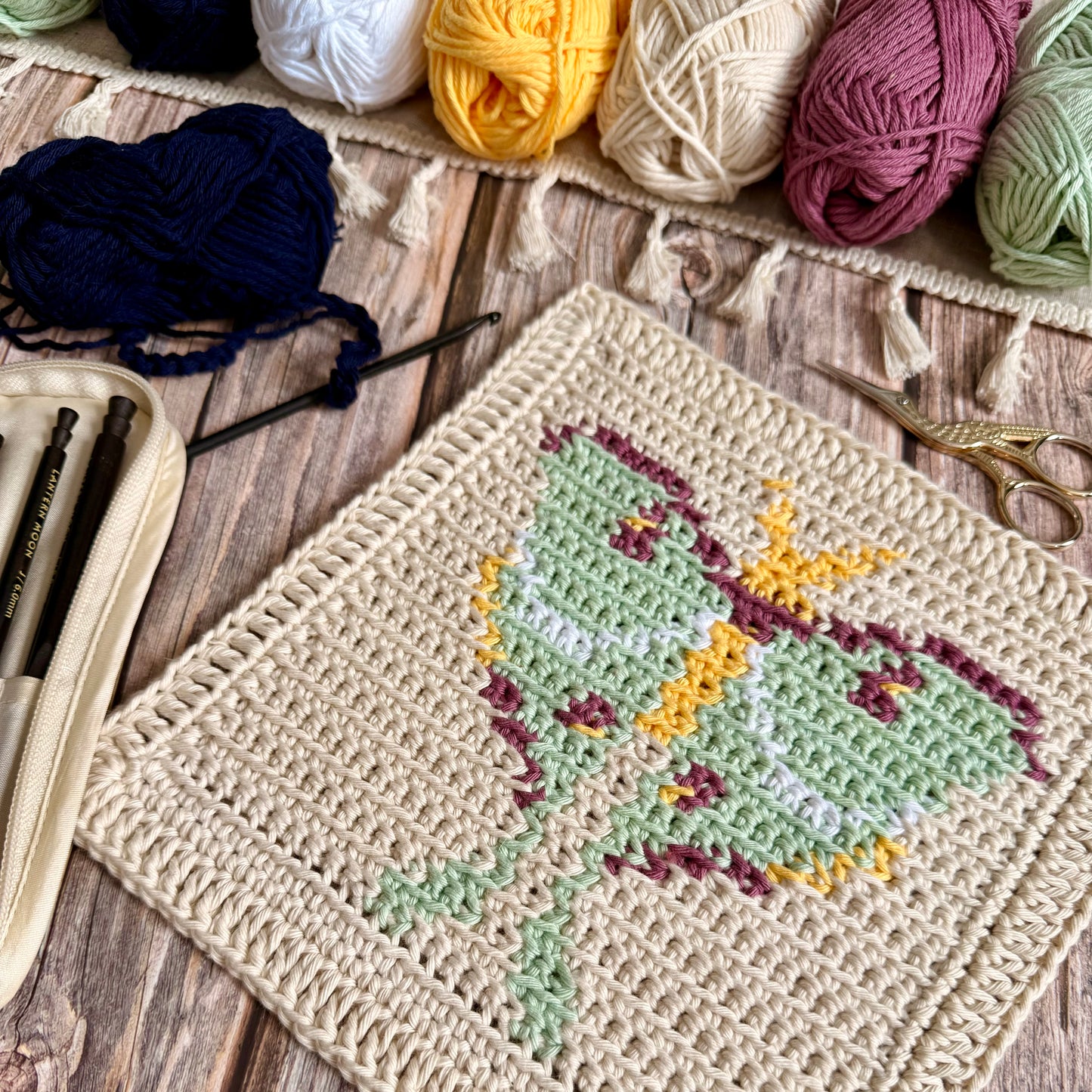 Luna Moth Tapestry Crochet Pattern: Dishcloth or Washcloth Pattern
