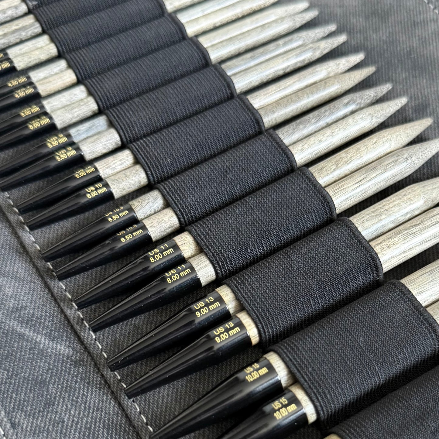 Set of Lykke Driftwood needles in a gray case
