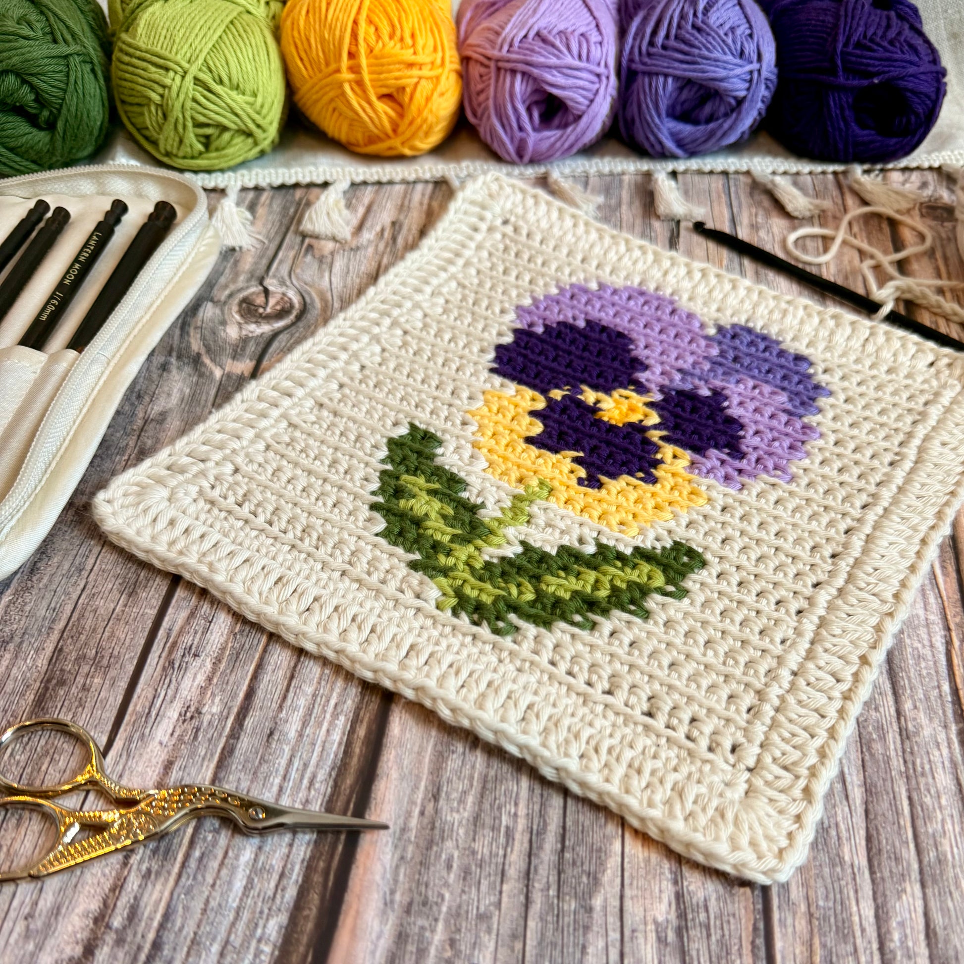 Pansy Tapestry Crochet Pattern