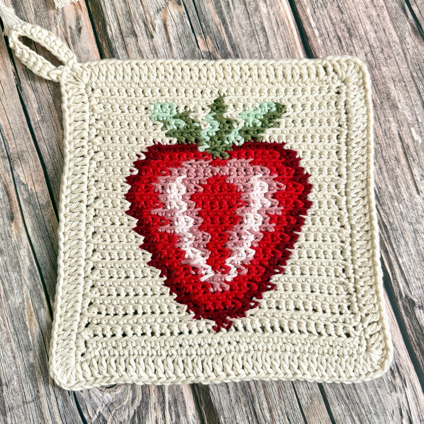 Strawberry Dishcloth or Washcloth Crochet Pattern