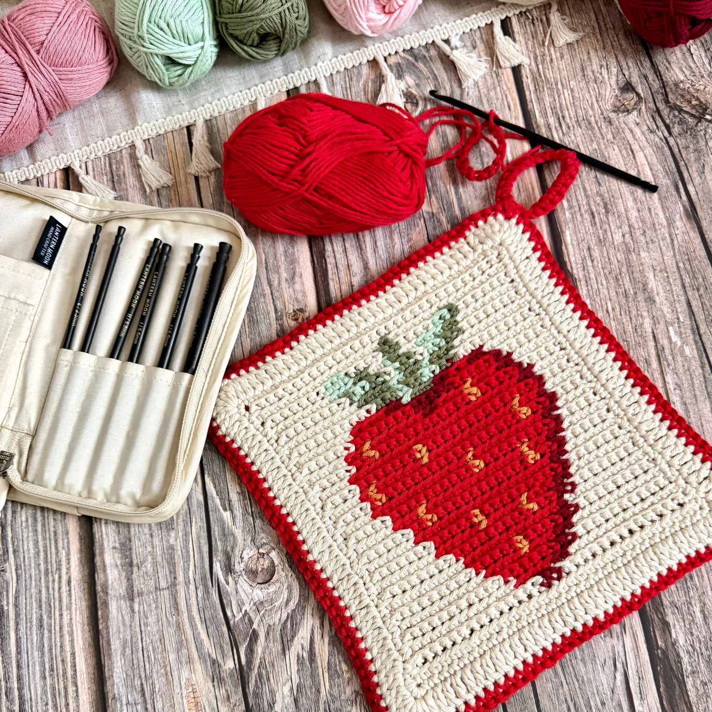 Strawberry Potholder Trivet Crochet Pattern