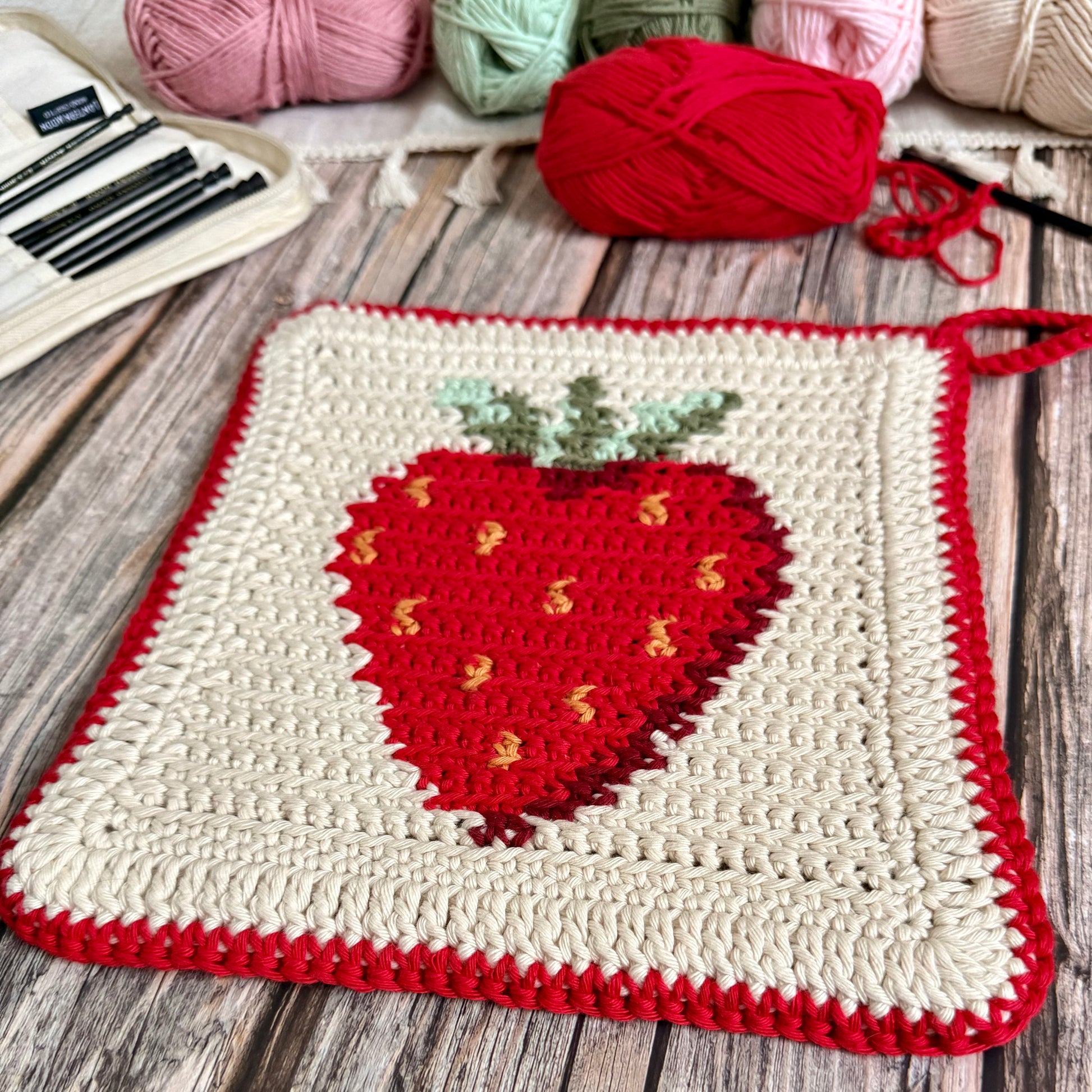 Strawberry Potholder Trivet Crochet Pattern