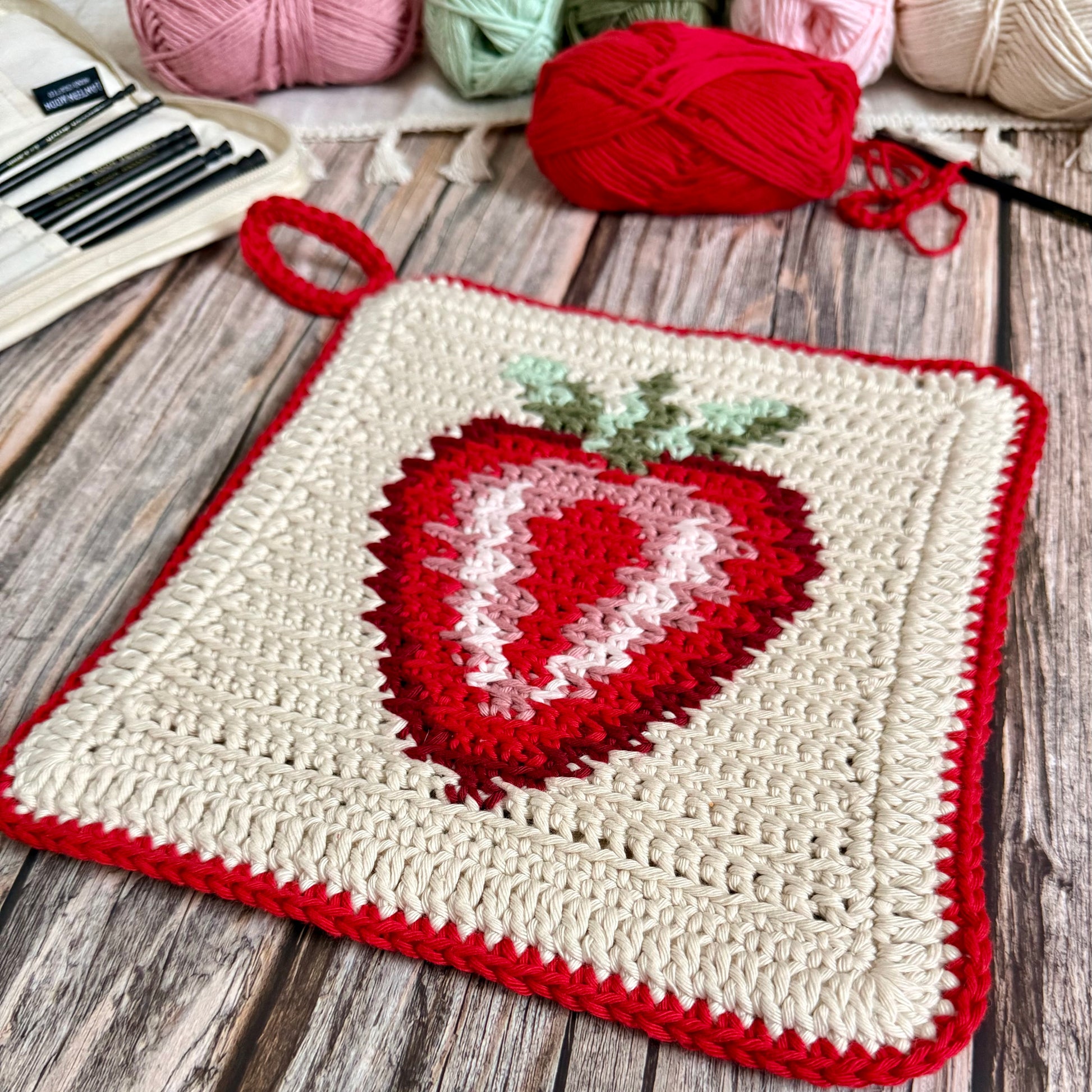 Strawberry Potholder Trivet Crochet Pattern