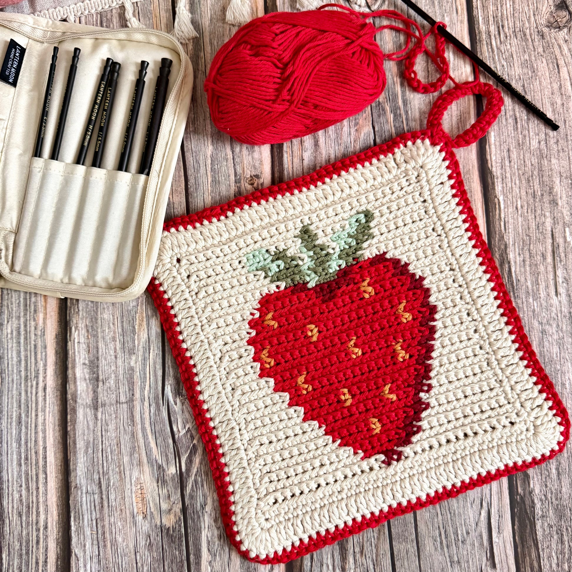Strawberry Potholder Trivet Crochet Pattern